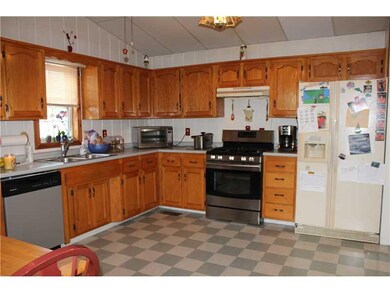 Kitchen. Exceptionally large and spacious eat-in k