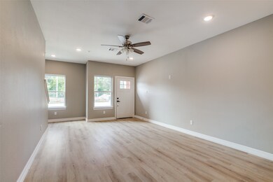 5262 Ella Blvd unit 601, Houston, TX 77018 - photo 6