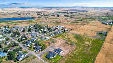 620 E Davisadero St, Reardan, WA 99029 - photo 3