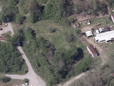 0 Hunter Branch unit 25507707, Langley, KY 41645 - photo 2