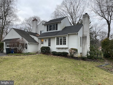 713 Woodcrest Cir, Wayne, PA 19087 - photo 3