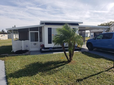 2525 Gulf City Rd unit 16, Ruskin, FL 33570 - photo 2