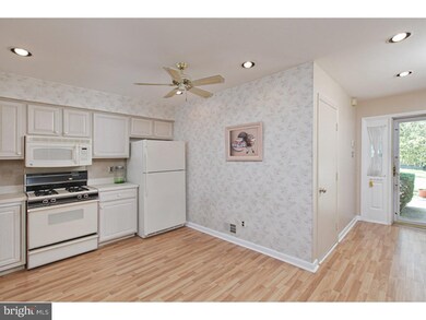 110 Charing Way, Mount Laurel, NJ 08054 - photo 3