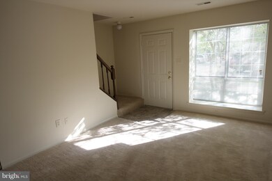 269 Coventry Square unit 269, Sterling, VA 20164 - photo 2