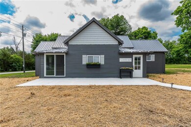 1933 N Slab Rd, Scottsburg, IN 47170 - photo 2