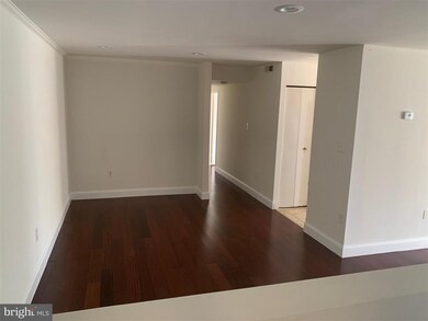 423 Christopher Ave unit 26, Gaithersburg, MD 20879 - photo 2