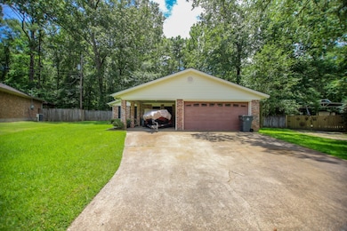 309 Echo Ln, Lufkin, TX 75904 - photo 3
