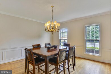 5832 Mossrock Dr, Rockville, MD 20852 - photo 5