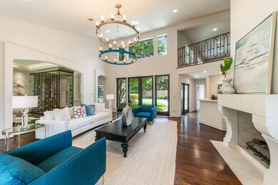 1212 Gray Moss Ln, Houston, TX 77055 - photo 5