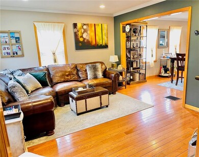 47 Franklin St, Franklin Square, NY 11010 - photo 5