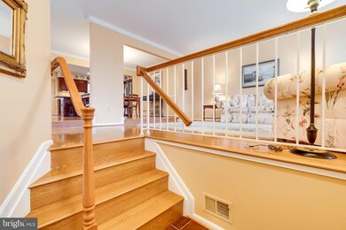 7733 Jewelweed Ct, Springfield, VA 22152 - photo 6