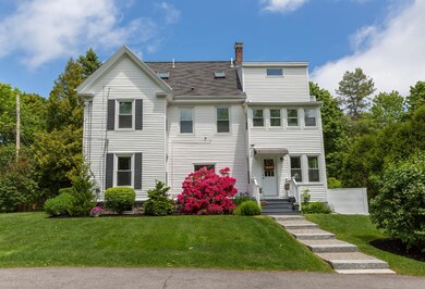 6 Surfsite Rd South Portland-large-002-0