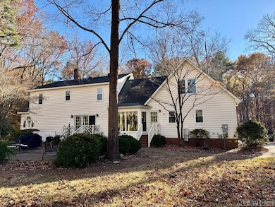 99 Lakepoint Dr, Clarksville, VA 23927 - photo 2