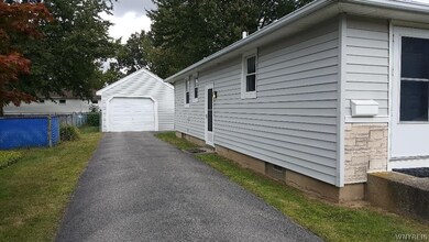 349 Summit Blvd, North Tonawanda, NY 14120 - photo 2