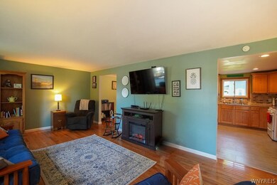 722 Remington Dr, North Tonawanda, NY 14120 - photo 5