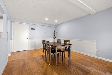 25 Clarks Rd unit 208, Amesbury, MA 01913 - photo 2