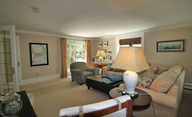 429 Braggs Ln, Barnstable, MA 02630 - photo 6