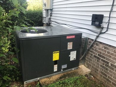 147 Cessna Ln, Shelbyville, TN 37160 - photo 6