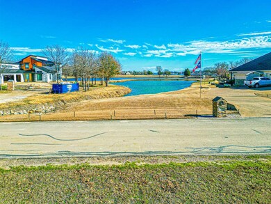 L 588 Clear Water Ct, Corsicana, TX 75109 - photo 4