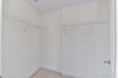 1422 N Charles Ave unit 200, Naperville, IL 60563 - photo 4