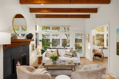 171 Wallace Way NE unit B, Bainbridge Island, WA 98110 - photo 3