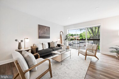 7420 Lakeview Dr unit 209W, Bethesda, MD 20817 - photo 3