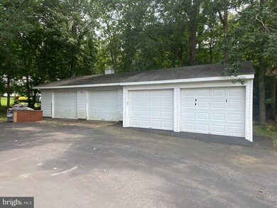 22986 Shady Mile Dr, California, MD 20619 - photo 3