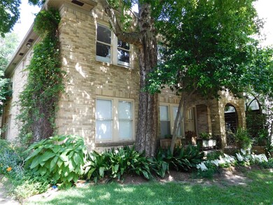 1802 Woodhead St, Houston, TX 77019 - photo 7