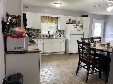 3129 Skycrest Dr, Raleigh, NC 27604 - photo 5