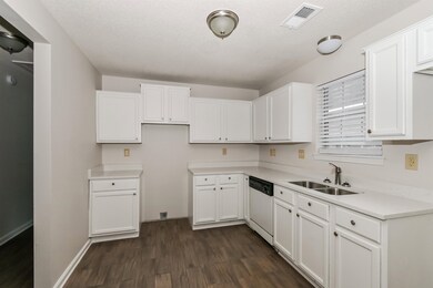 1212 Calebs Ridge Dr, Cordova, TN 38018 - photo 7