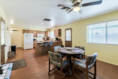 Family Kitchen
