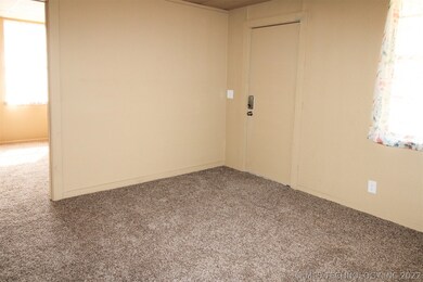 633 S Mounds St, Sapulpa, OK 74066 - photo 3