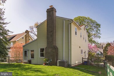 415 Strathmore Rd, Havertown, PA 19083 - photo 3