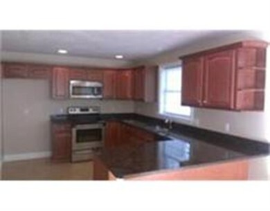 7 Pocasset Ave, Worcester, MA 01606 - photo 4