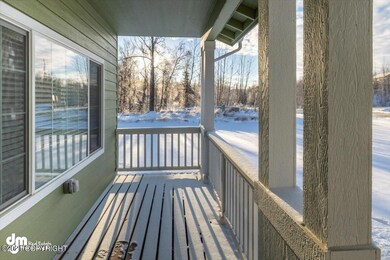 02-Front Porch_DMD_6060
