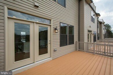 3716 Powell Ln, Falls Church, VA 22041 - photo 5