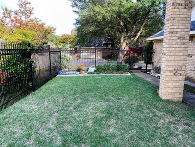 fenced side yard