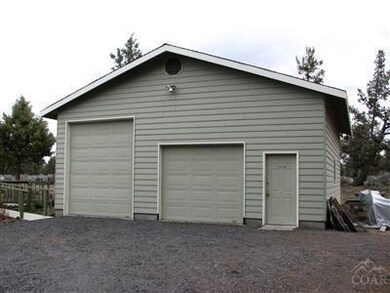 unlisted-address, Bend, OR 97701 - photo 5