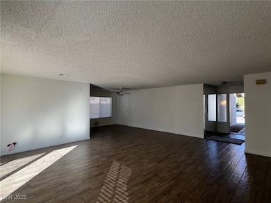 3737 Prosperity Ln, Las Vegas, NV 89147 - photo 7