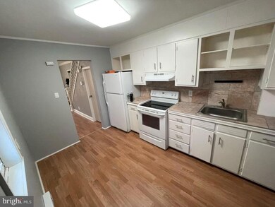 125.5 N Poplar St, Allentown, PA 18102 - photo 7