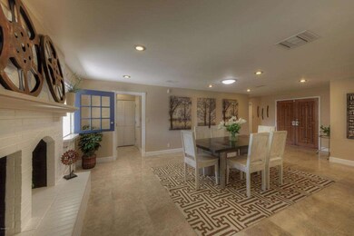 005_Dining Room
