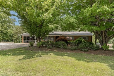 201 Sigmon Rd, Statesville, NC 28677 - photo 2