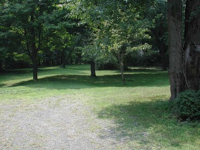 307 E Harford St, Milford, PA 18337 - photo 7