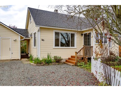 145 N 2nd St, Creswell, OR 97426 - photo 3