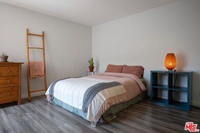 Eaton Crest unit 309, Los Angeles, CA 90042 - photo 7