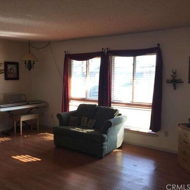 24210 Via Vargas Dr, Moreno Valley, CA 92553 - photo 6