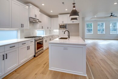 SkylineWest22Everett-103