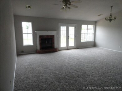 4133 S 205th Ave E, Broken Arrow, OK 74014 - photo 5