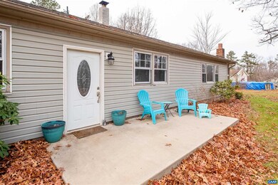 23 Shirley Ln, Stuarts Draft, VA 24477 - photo 3