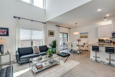 2724 Splendor Ln, Little Elm, TX 75068 - photo 6